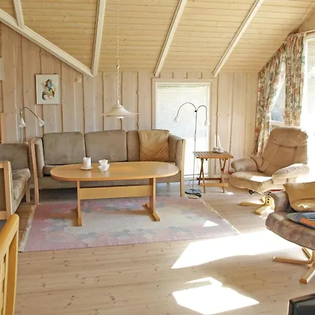 Ascan - 50m From The Sea By Interhome *
