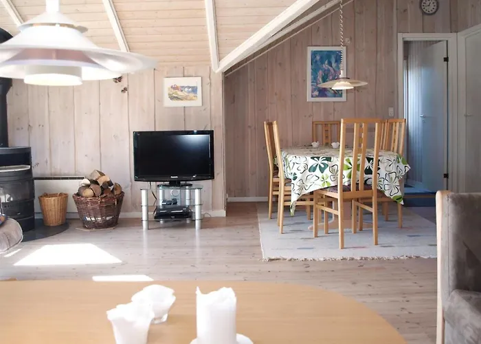 Ascan - 50m From The Sea By Interhome Semesterbostad *